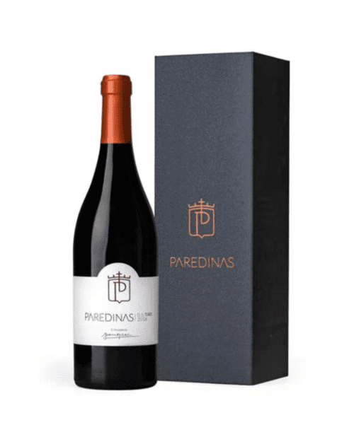 Vino tinto Piedra Peredinas con estuche
