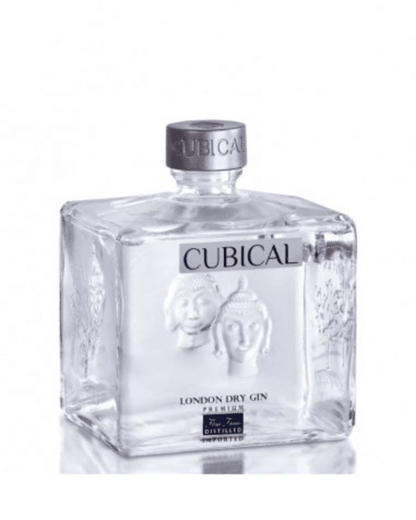 13 Gin Cubical